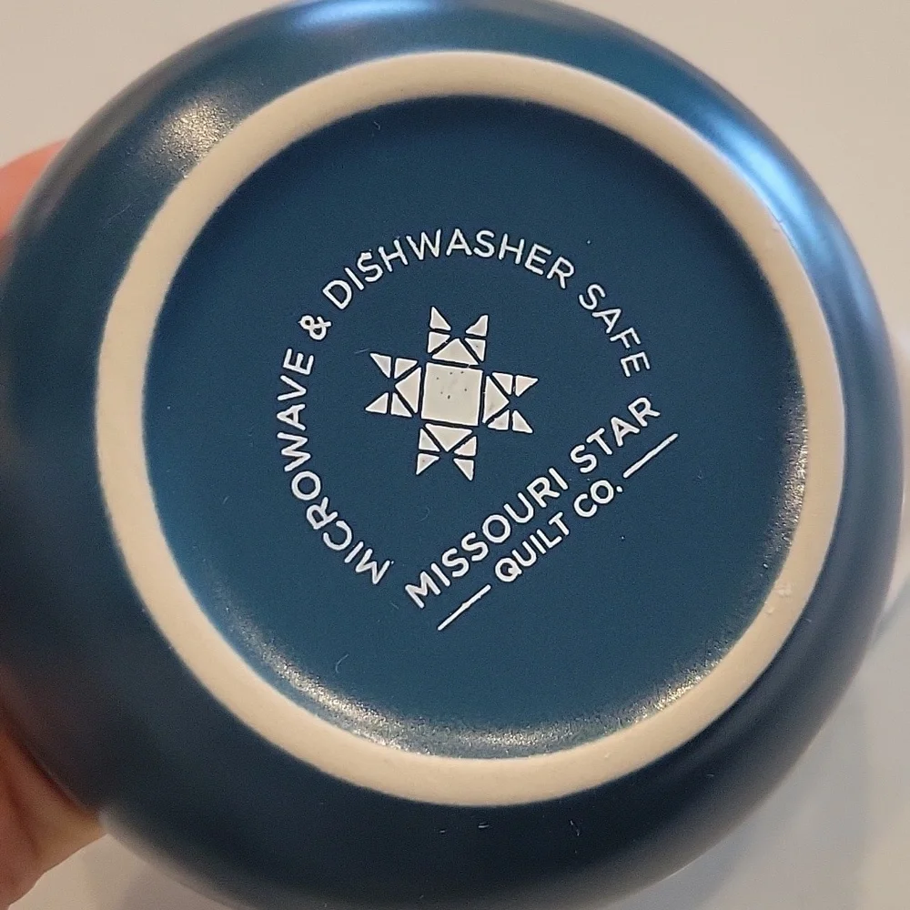 Missouri Star Quilt CO Measuring Bowl Set.